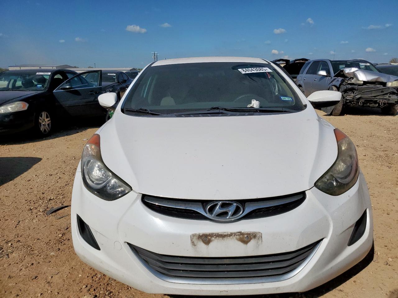 Hyundai ELANTRA Gls Image 4