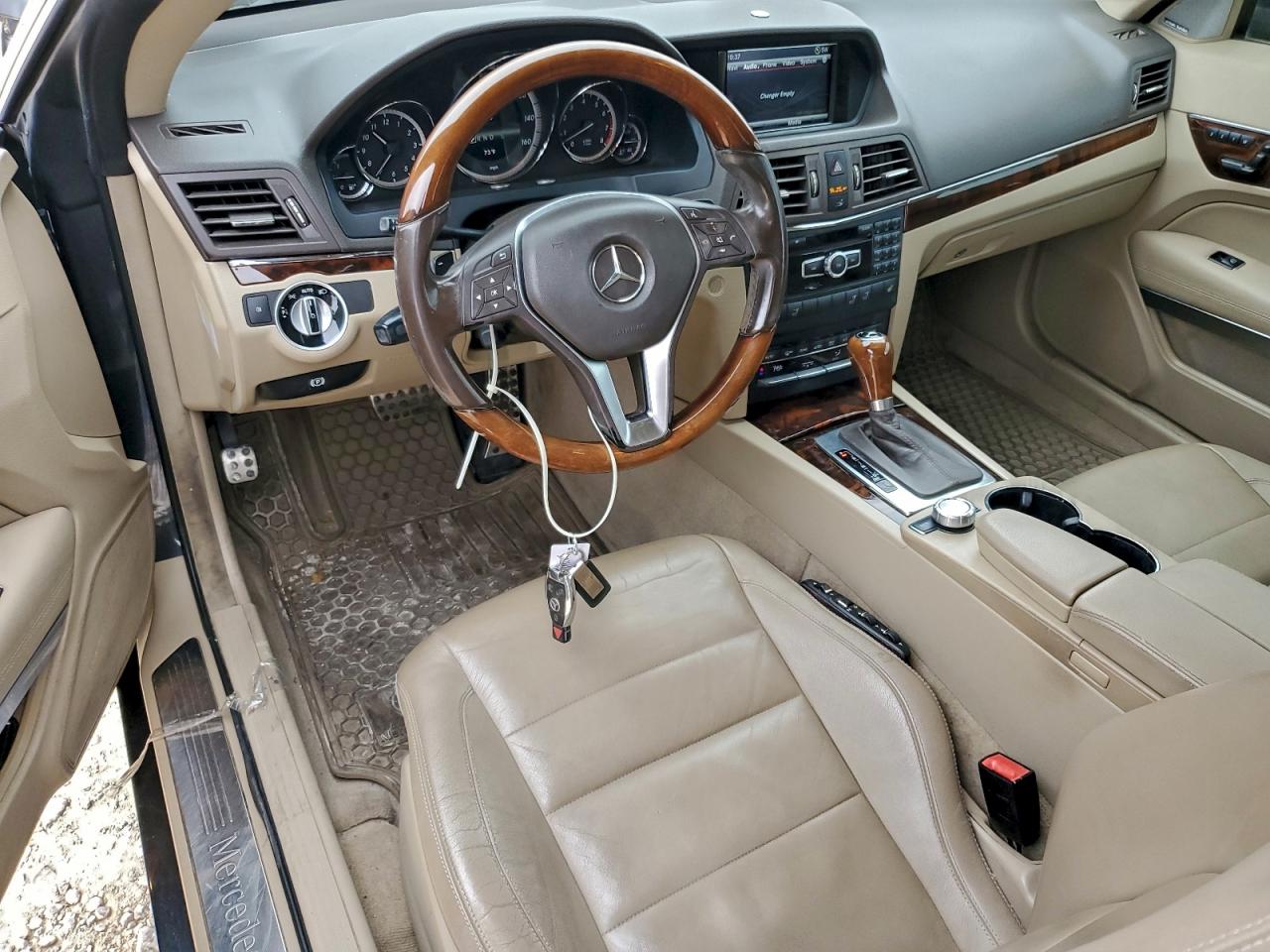 Mercedes-Benz E-Class 350 Image 6