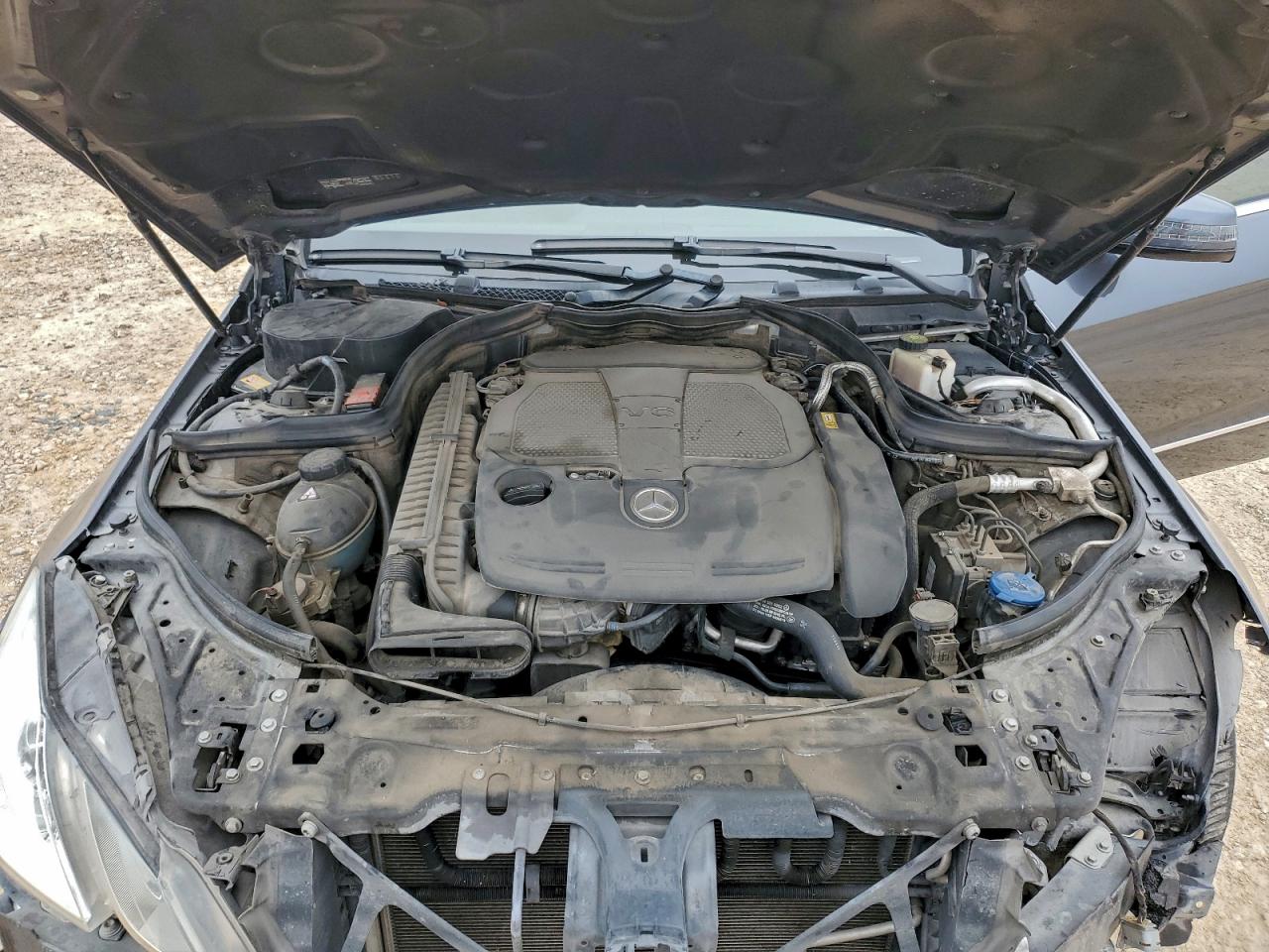 Mercedes-Benz E-Class 350 Image 8