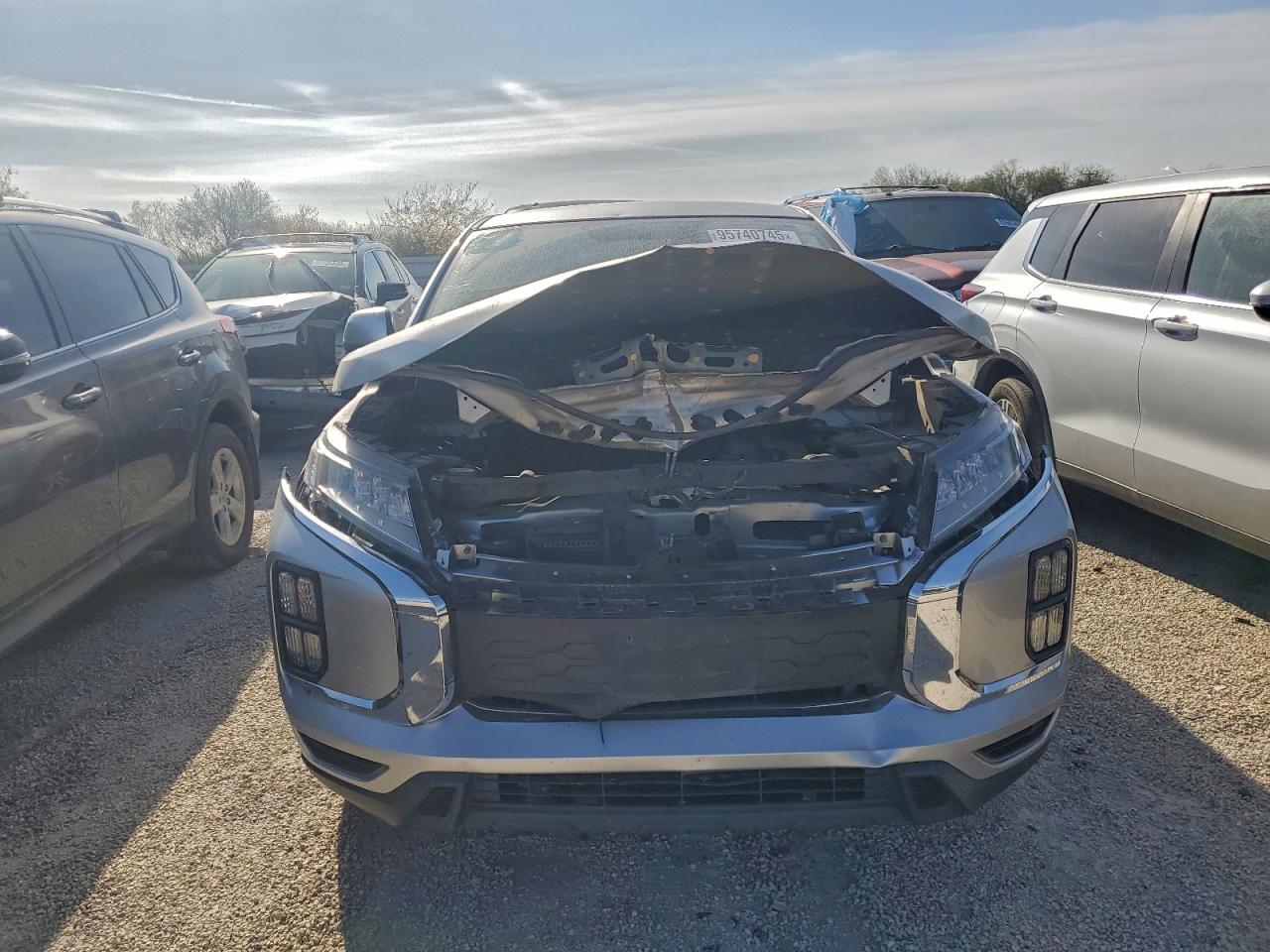 Mitsubishi Outlander Es Image 4