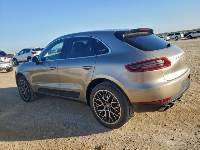 Porsche Macan S Image 8