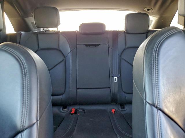 Porsche Macan S Image 12