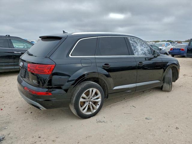Audi Q7 Premium Plus Image 12