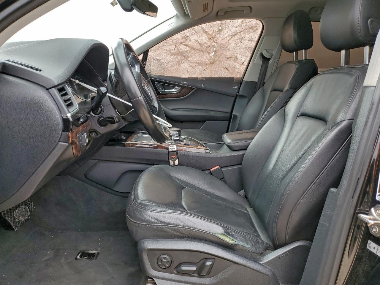 Audi Q7 Premium Plus Image 4