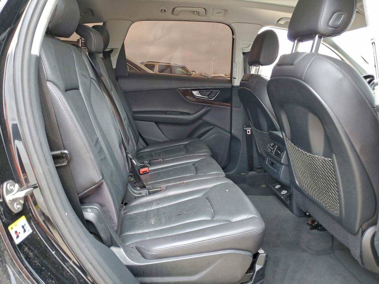 Audi Q7 Premium Plus Image 10