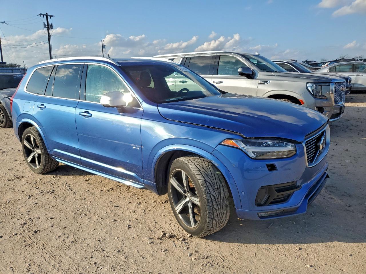 Volvo XC90 T6 Image 12