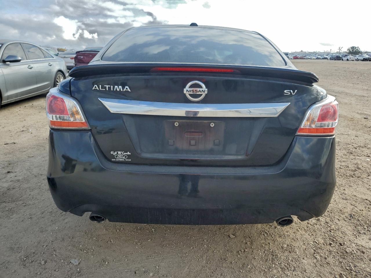 Nissan Altima 2.5 Image 13