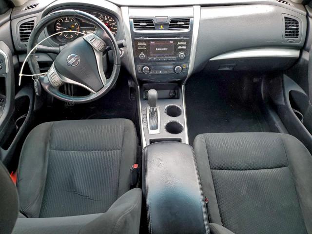 Nissan Altima 2.5 Image 4
