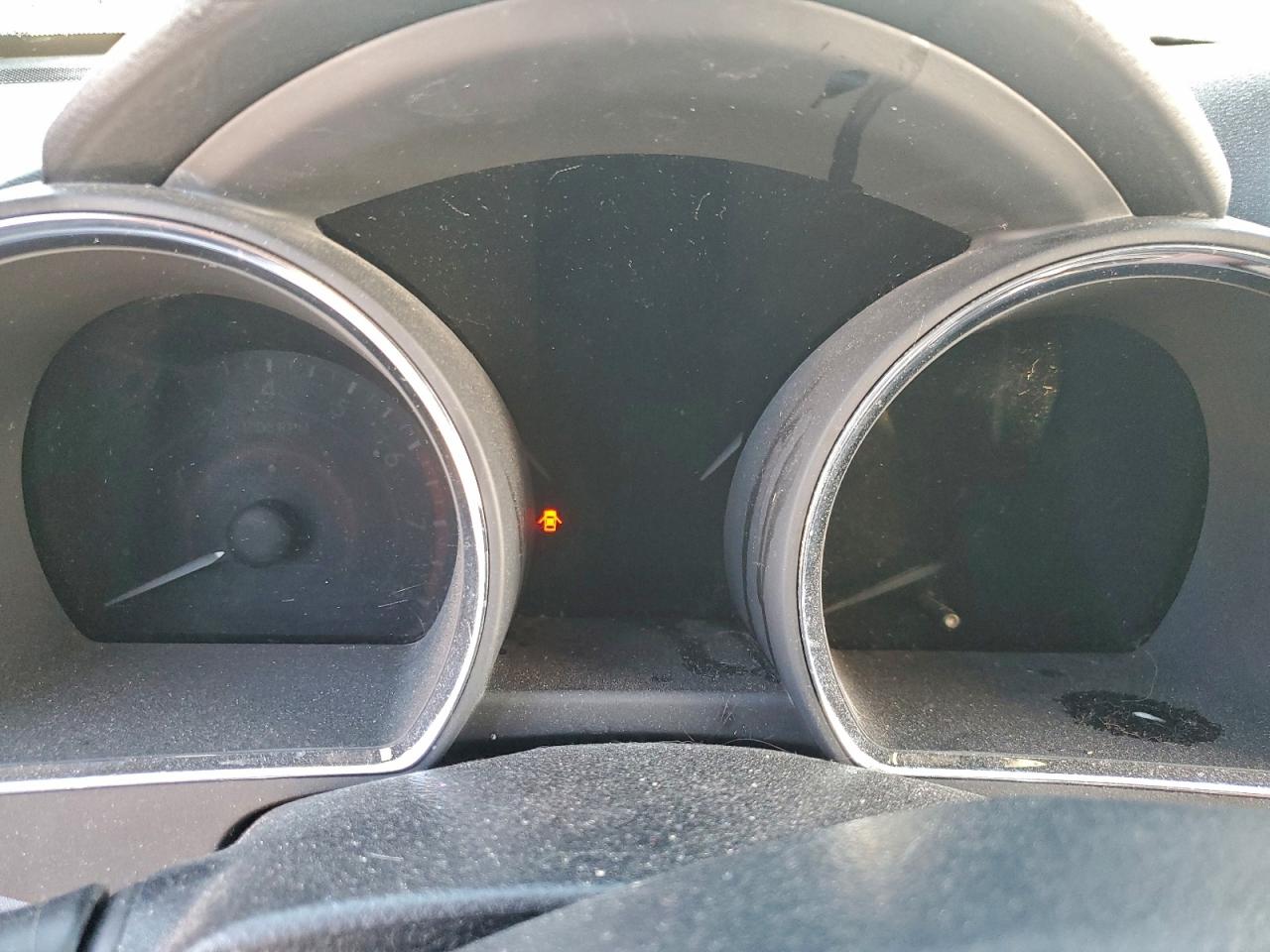 Toyota Highlander Base Image 9