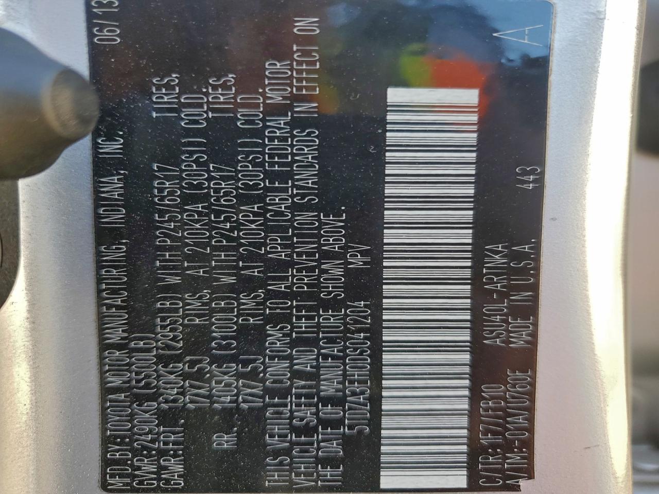 Toyota Highlander Base Image 12