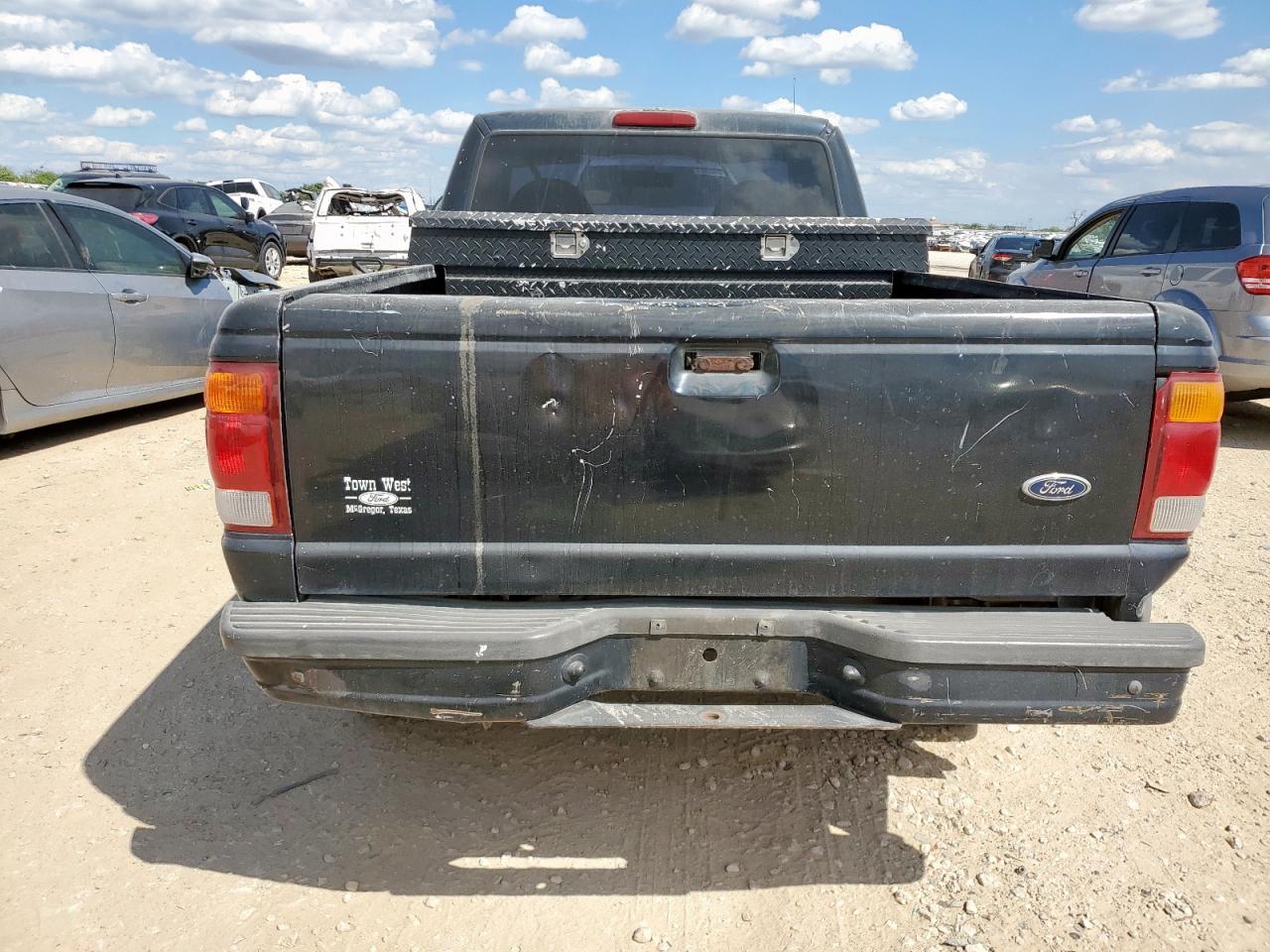 Ford Ranger Image 6
