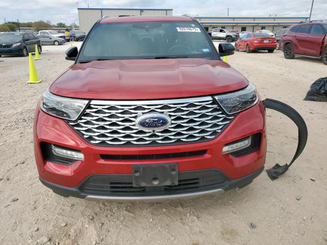 Ford Explorer Platinum Image 3