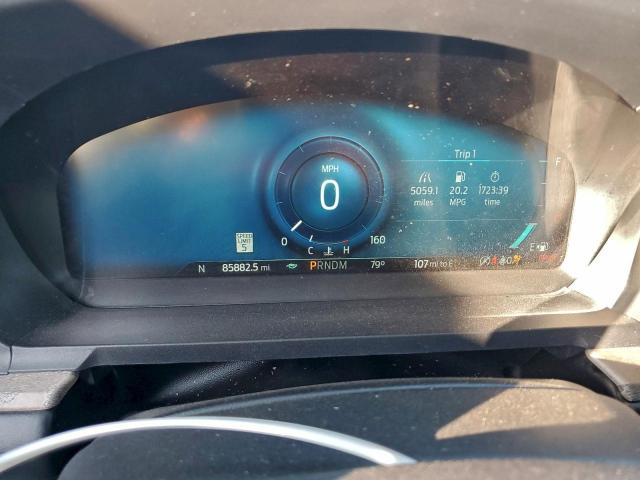 Ford Explorer Platinum Image 6