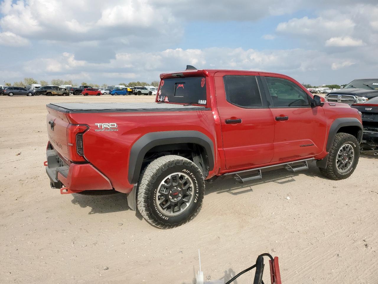 Toyota Tacoma Double Cab Image 3