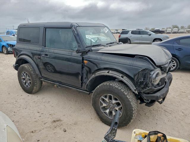 Ford Bronco Badlands Image 9