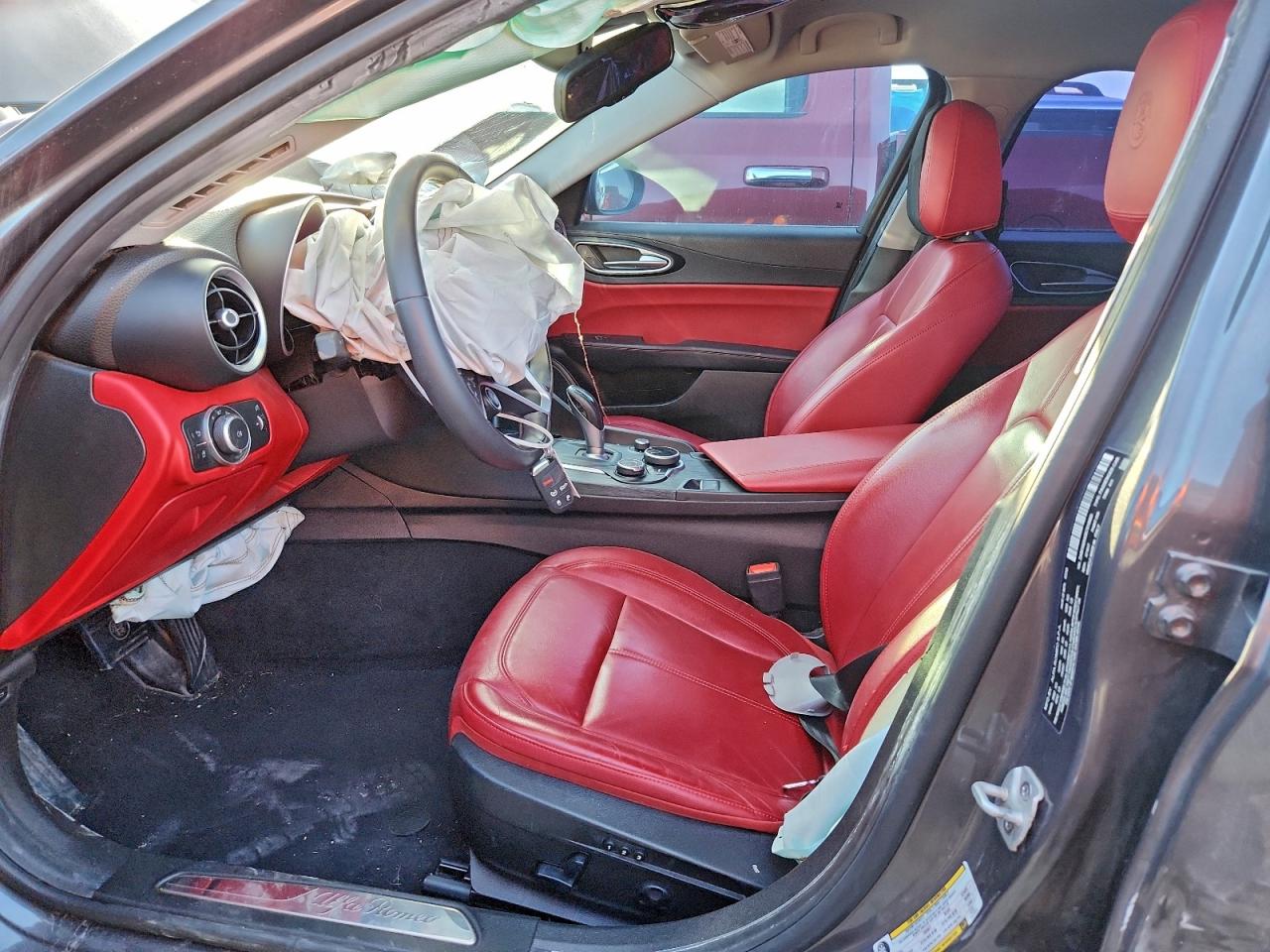 Alfa Romeo Giulia Image 6