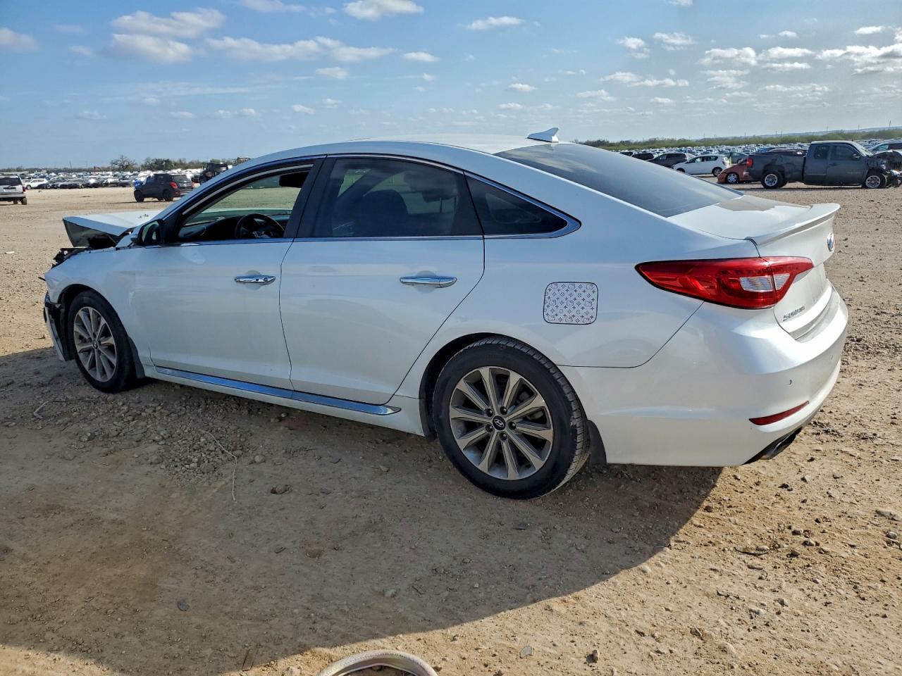 Hyundai SONATA Sport Image 9