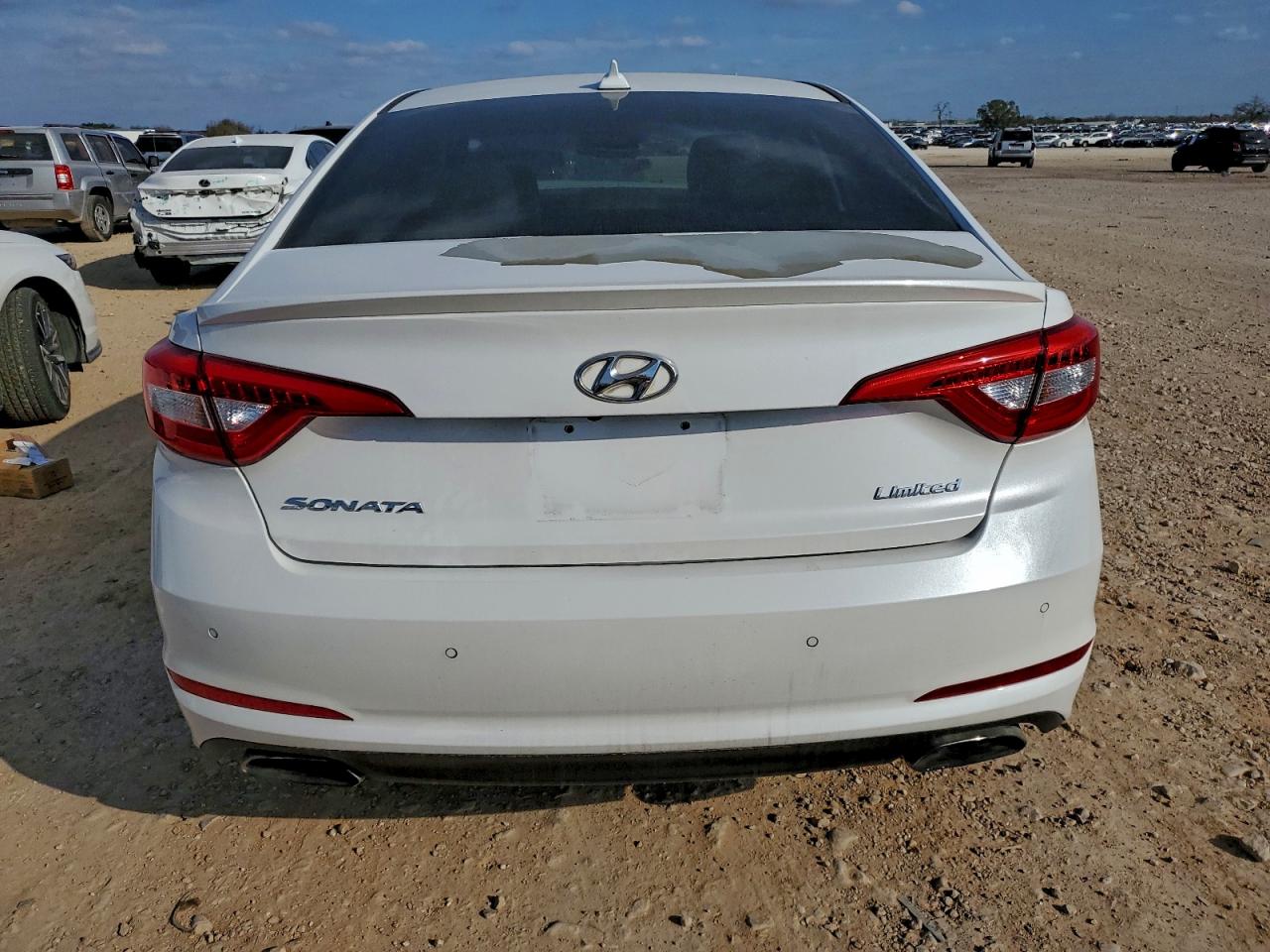 Hyundai SONATA Sport Image 2
