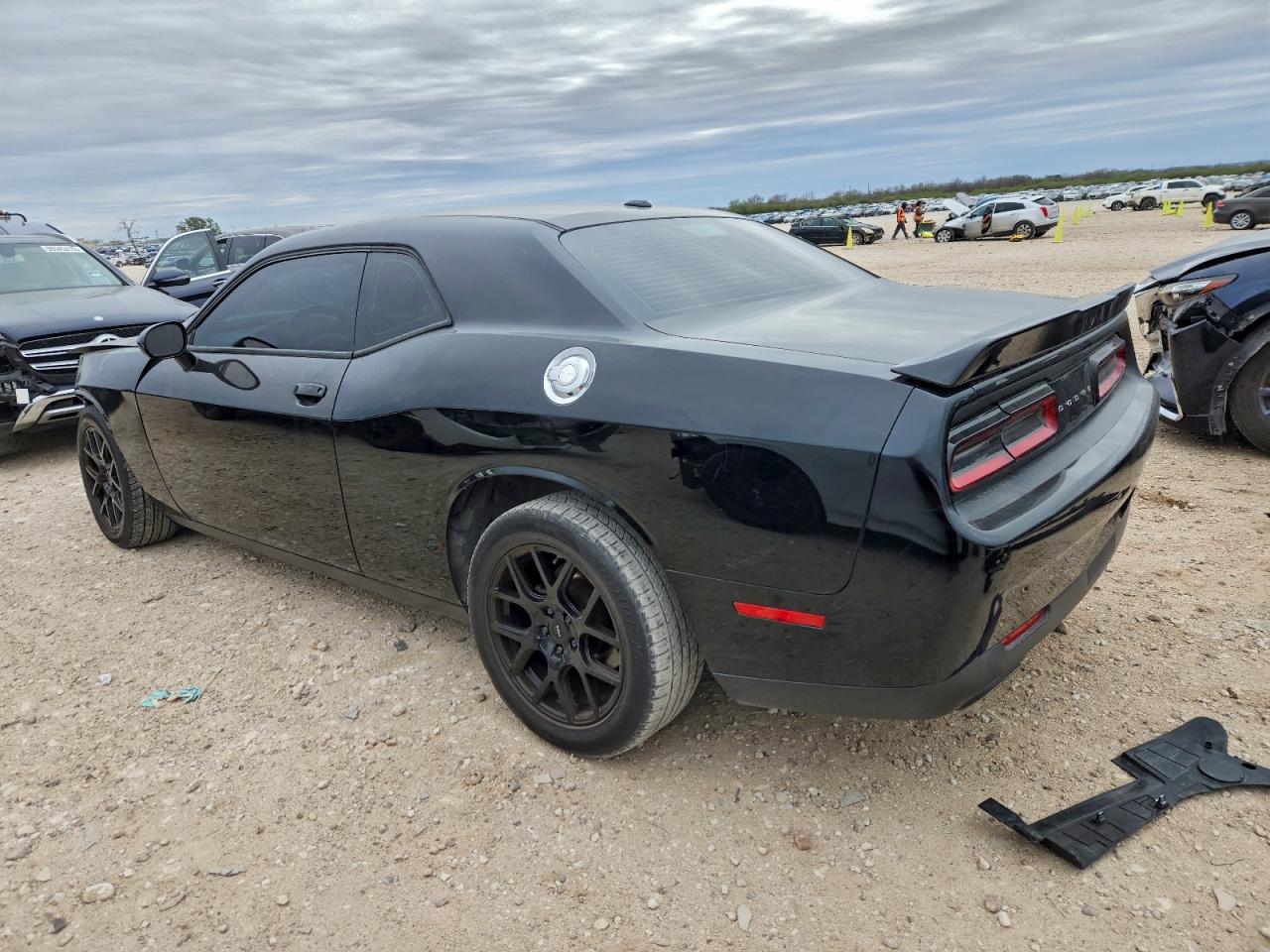 Dodge Challenger Sxt Image 5