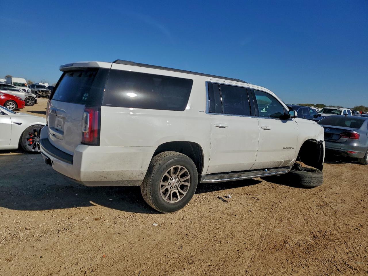 GMC Yukon K1500 Slt Image 5