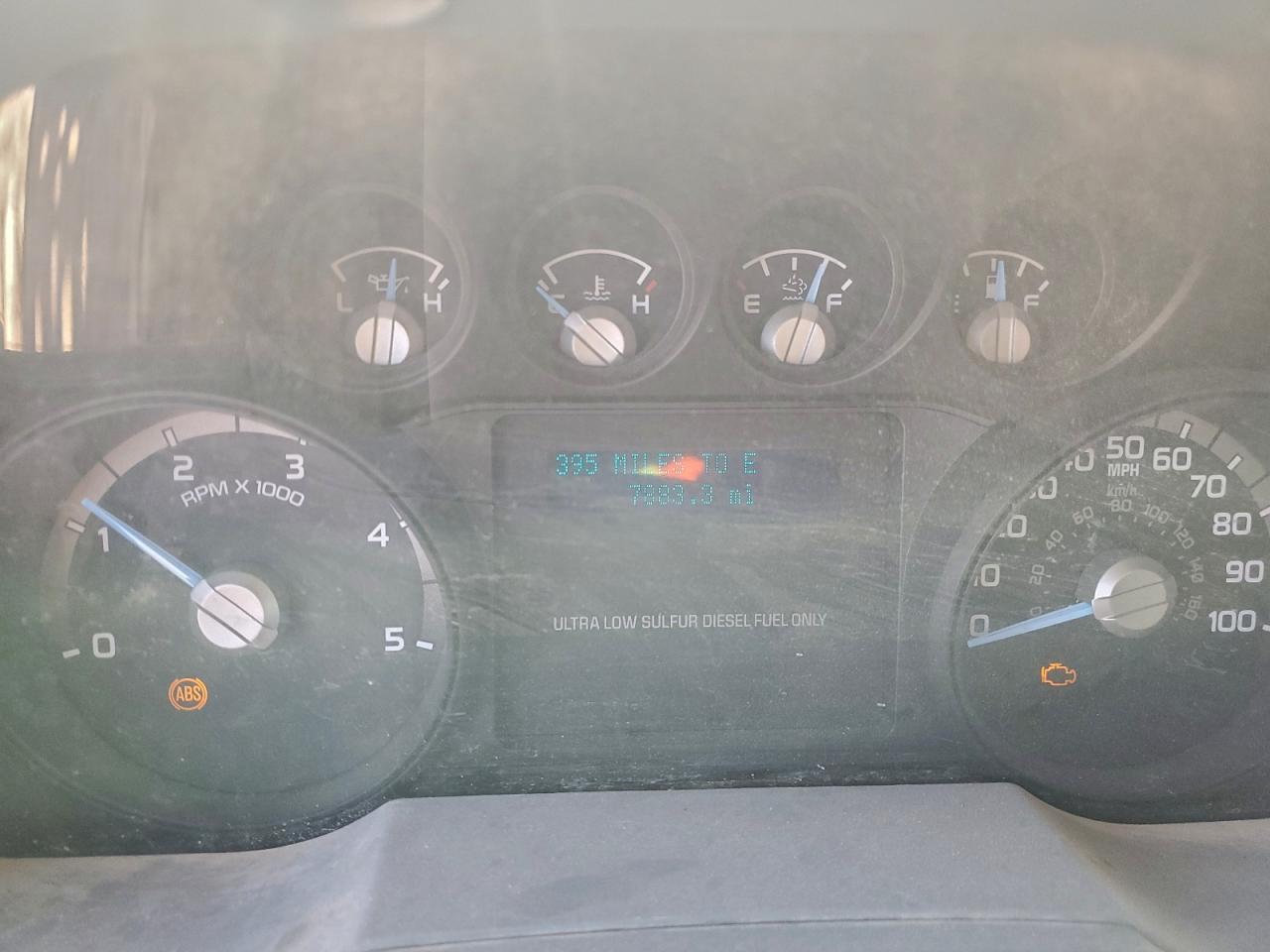 Ford F-750 Super Duty Image 4