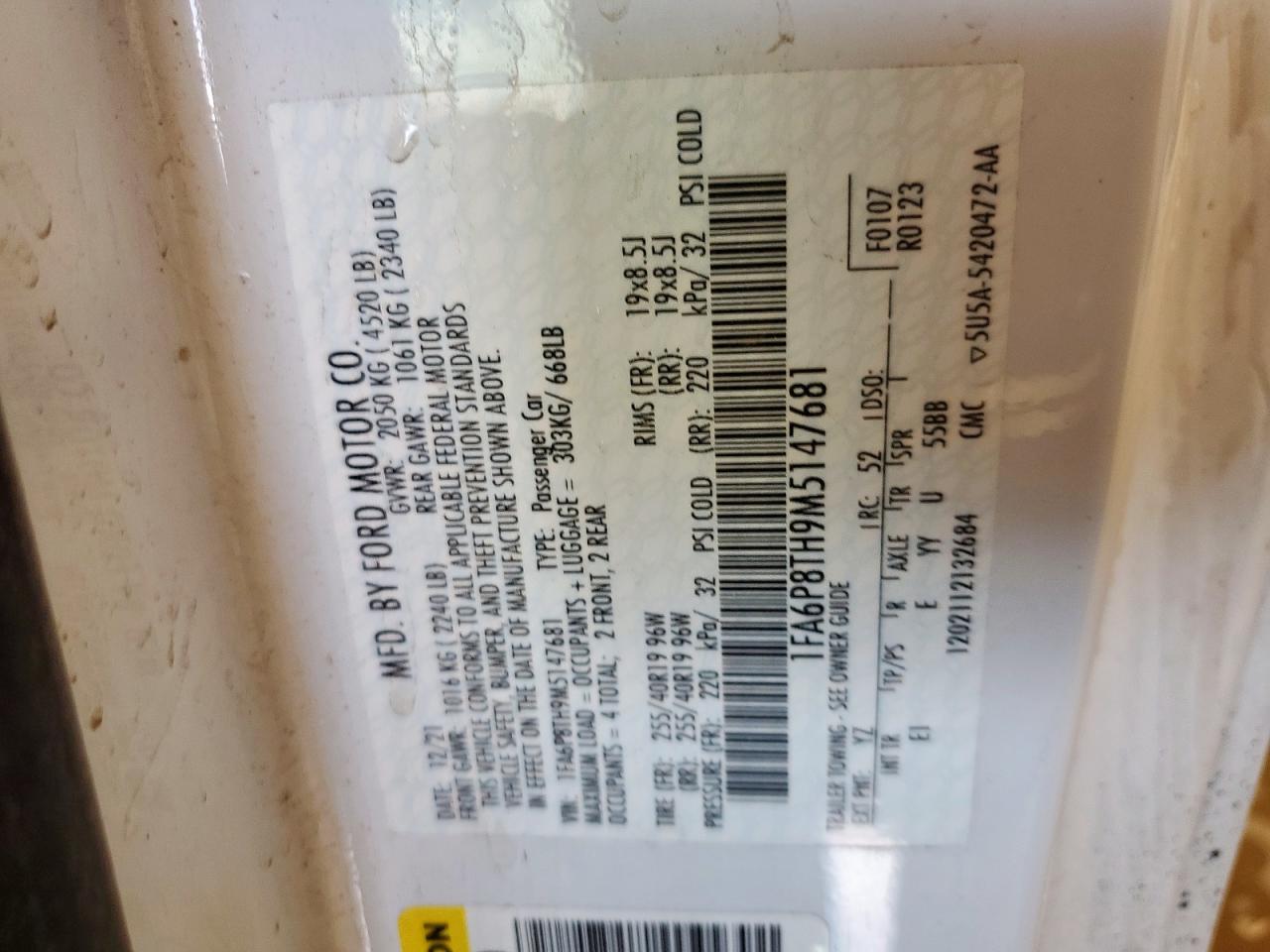 Ford Mustang Image 9