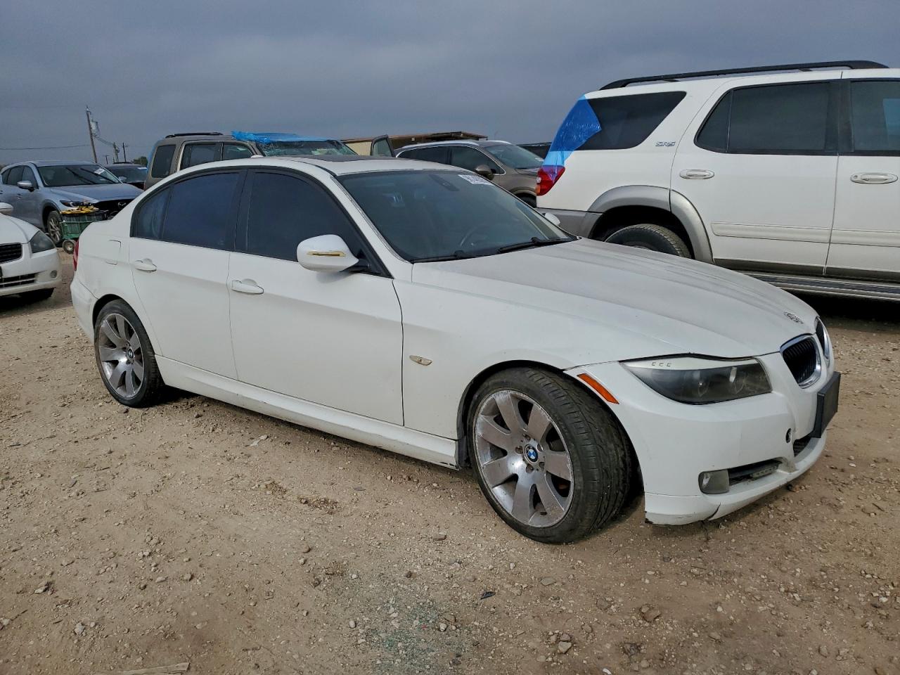BMW 3 Series I Image 6