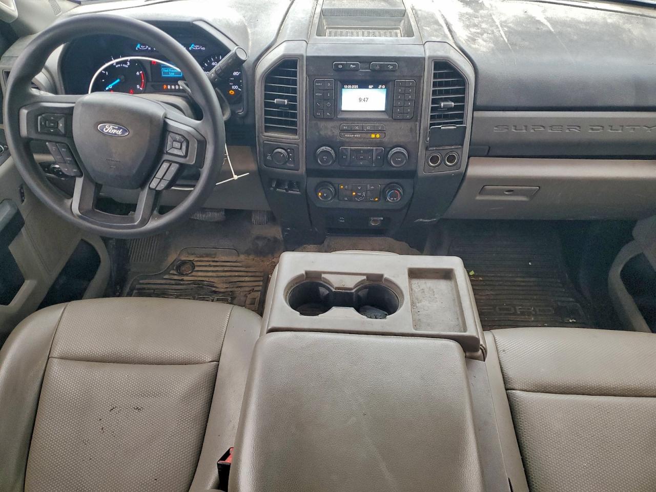 Ford F-250 Super Duty Image 6