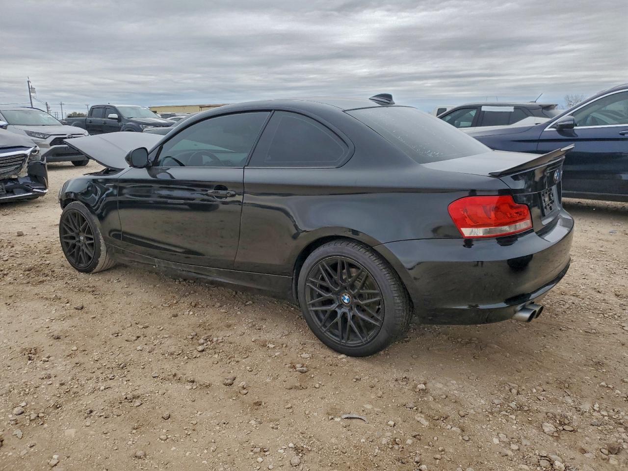 BMW 1 Series I Image 2