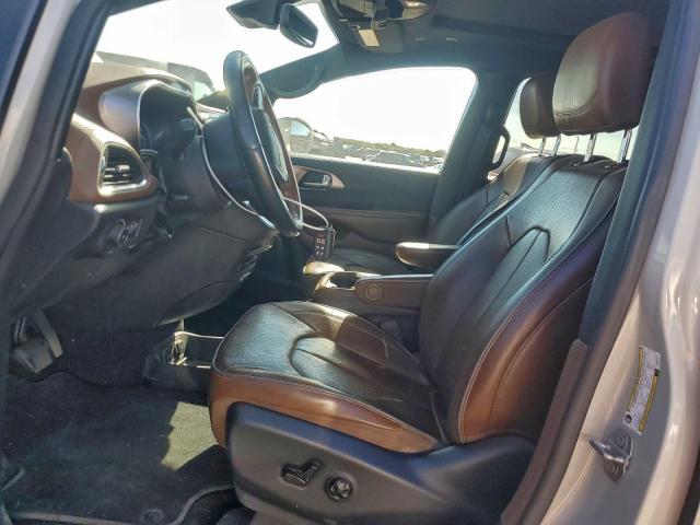 Chrysler Pacifica Hybrid Limited Image 7