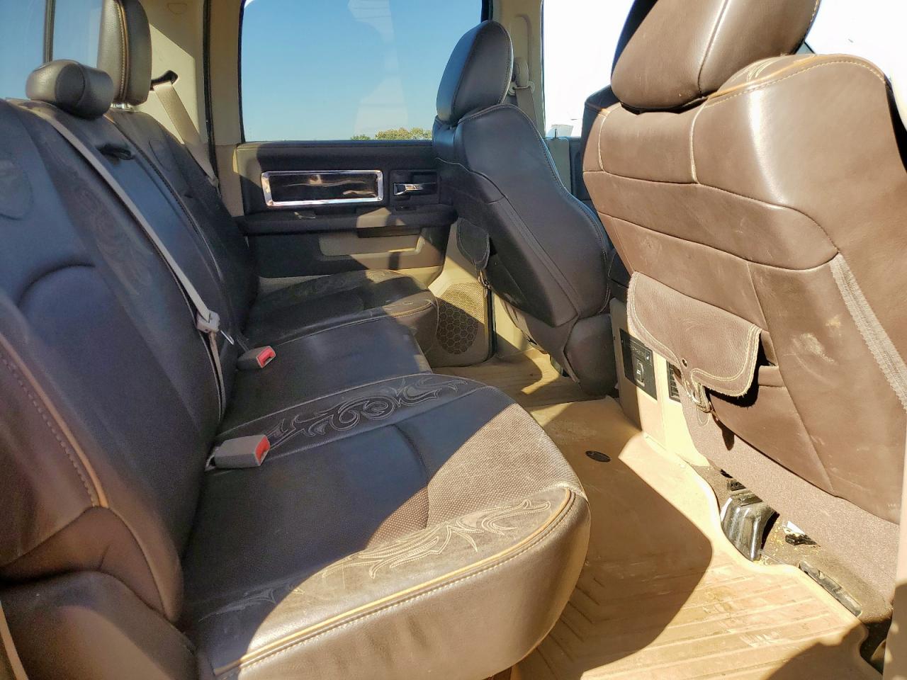 Dodge Ram 1500 Longhorn Image 11