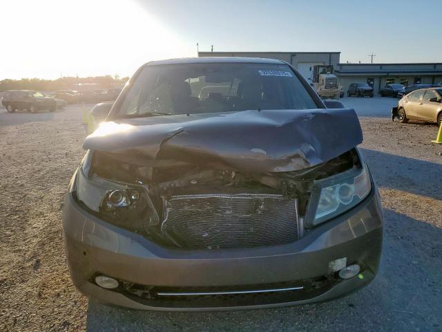 Honda Odyssey Touring Image 4