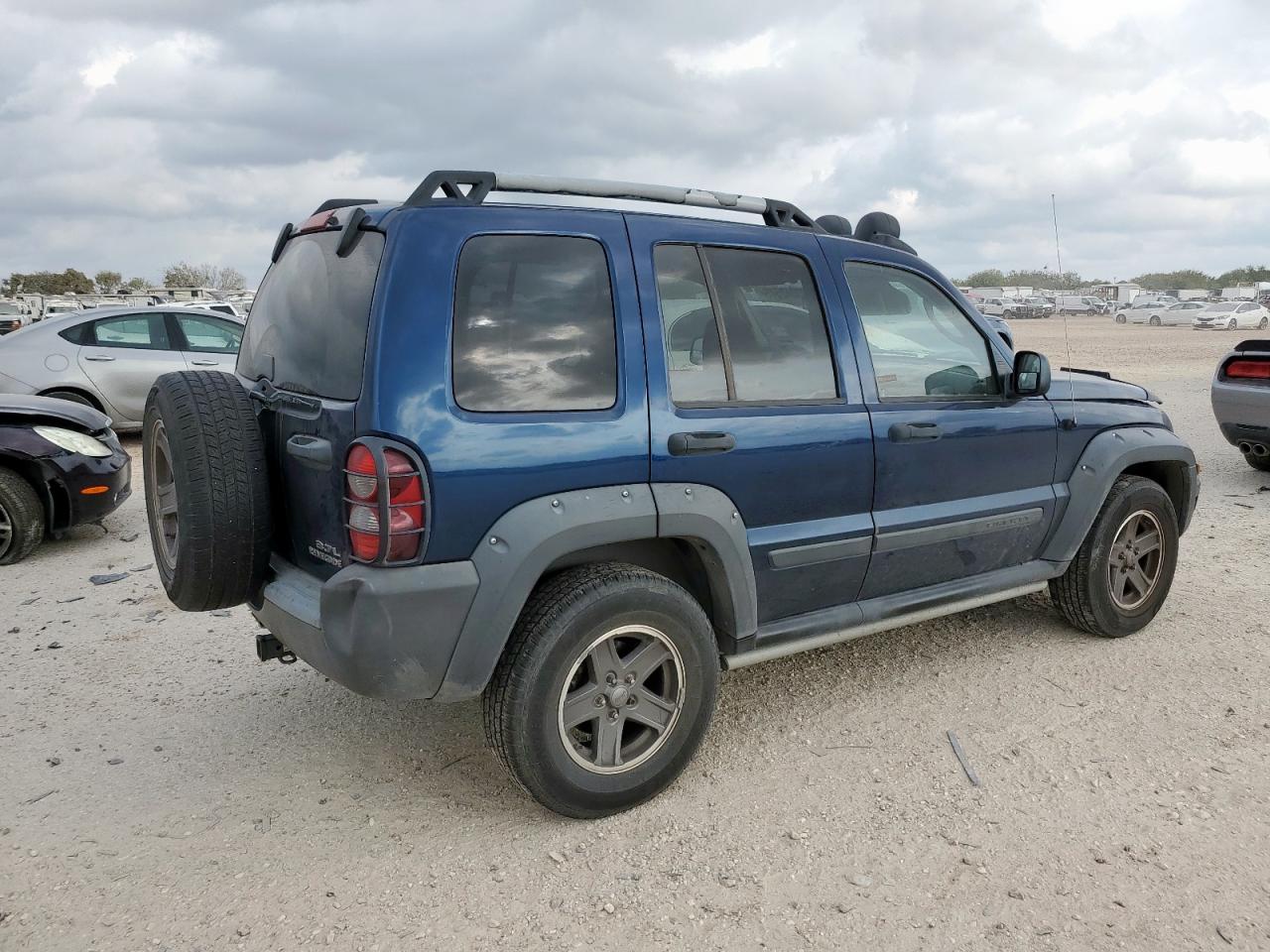 Jeep Liberty Renegade Image 9