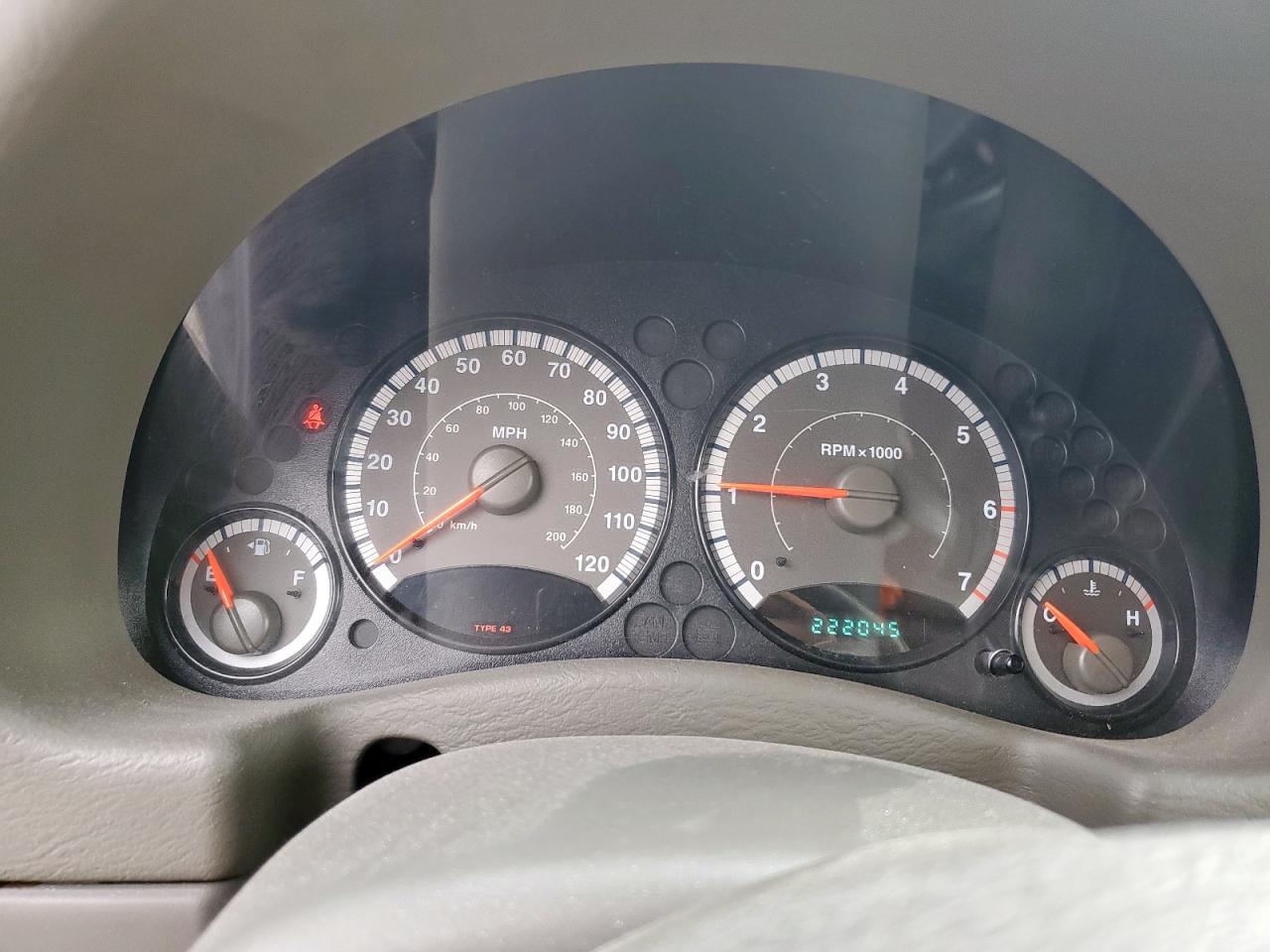 Jeep Liberty Renegade Image 6