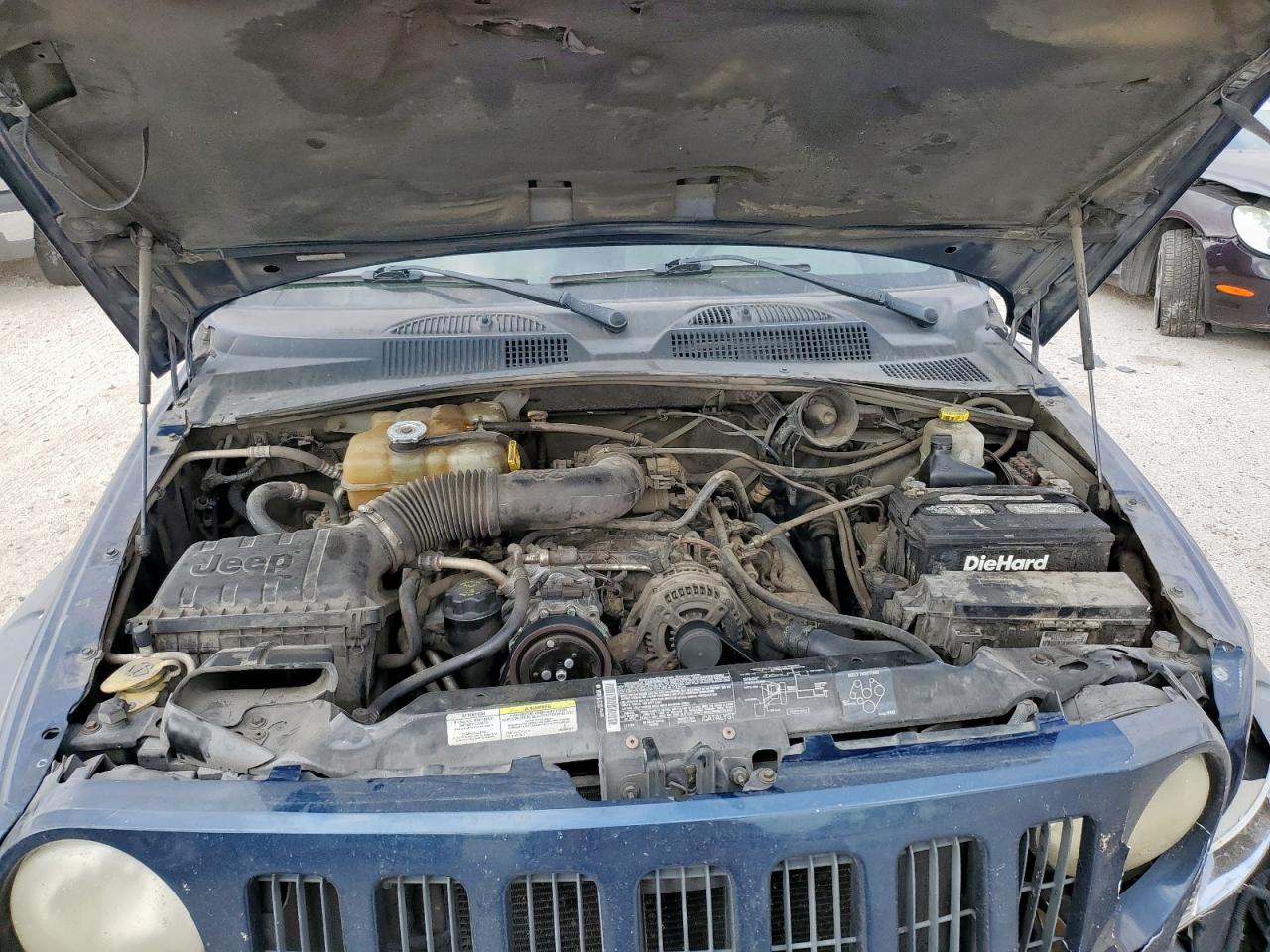 Jeep Liberty Renegade Image 14