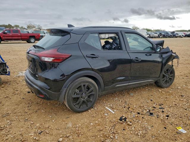 Nissan Kicks Sr Image 2