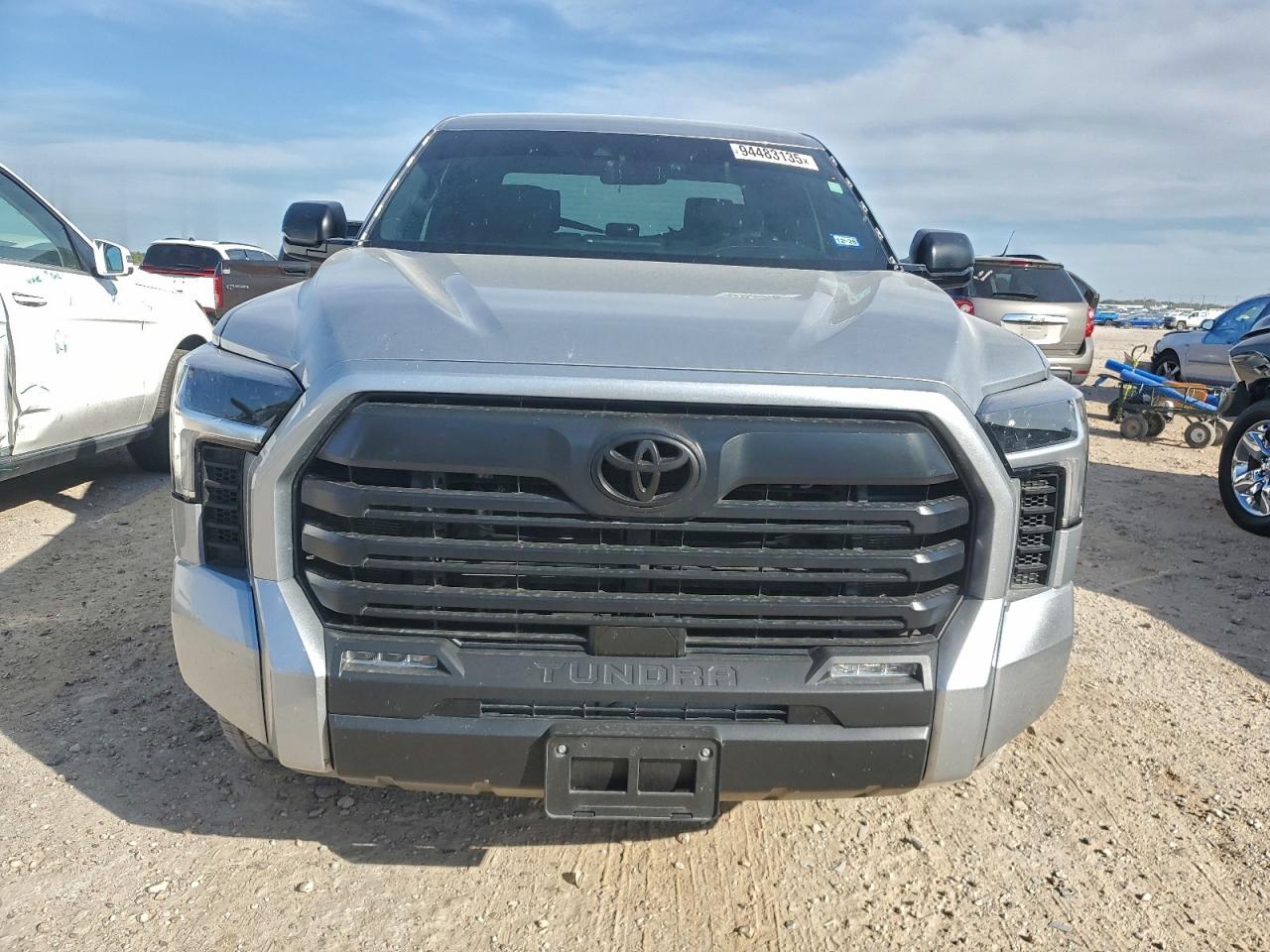 Toyota Tundra Crewmax Sr Image 7