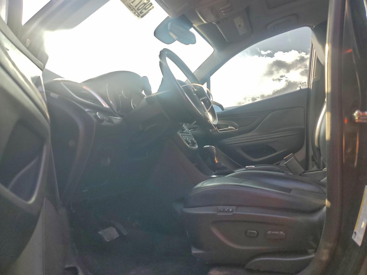 Buick Encore Image 9