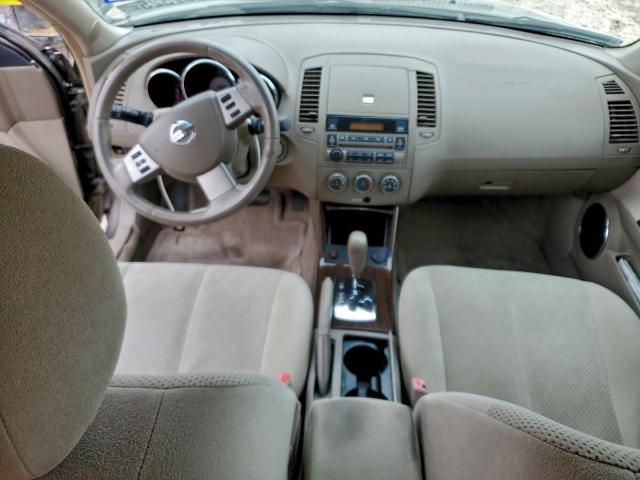 Nissan Altima Se Image 11