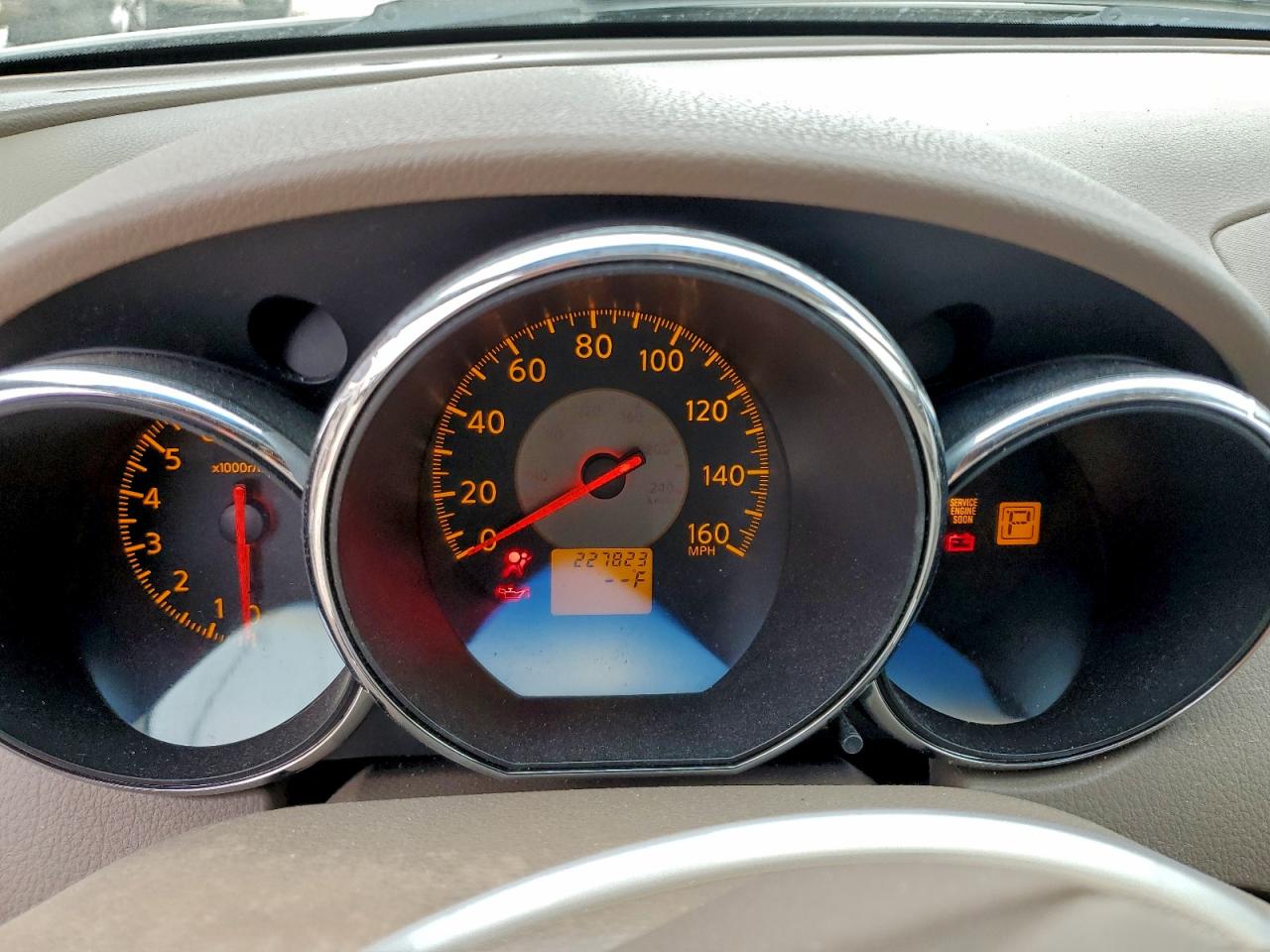 Nissan Altima Se Image 8