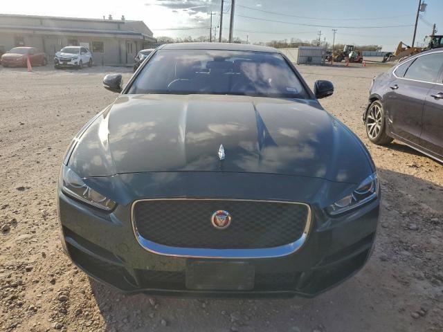 Jaguar XE Premium Image 3