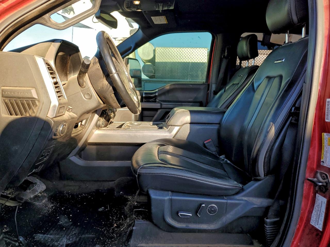 Ford F-350 Super Duty Image 4