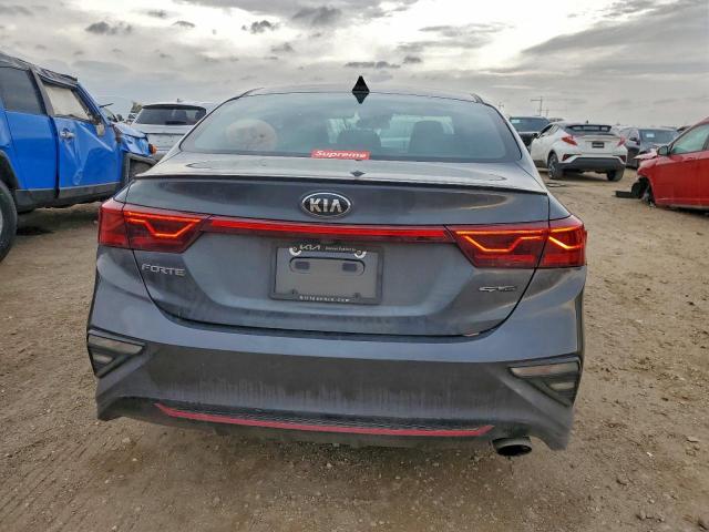 Kia Forte Gt Line Image 7