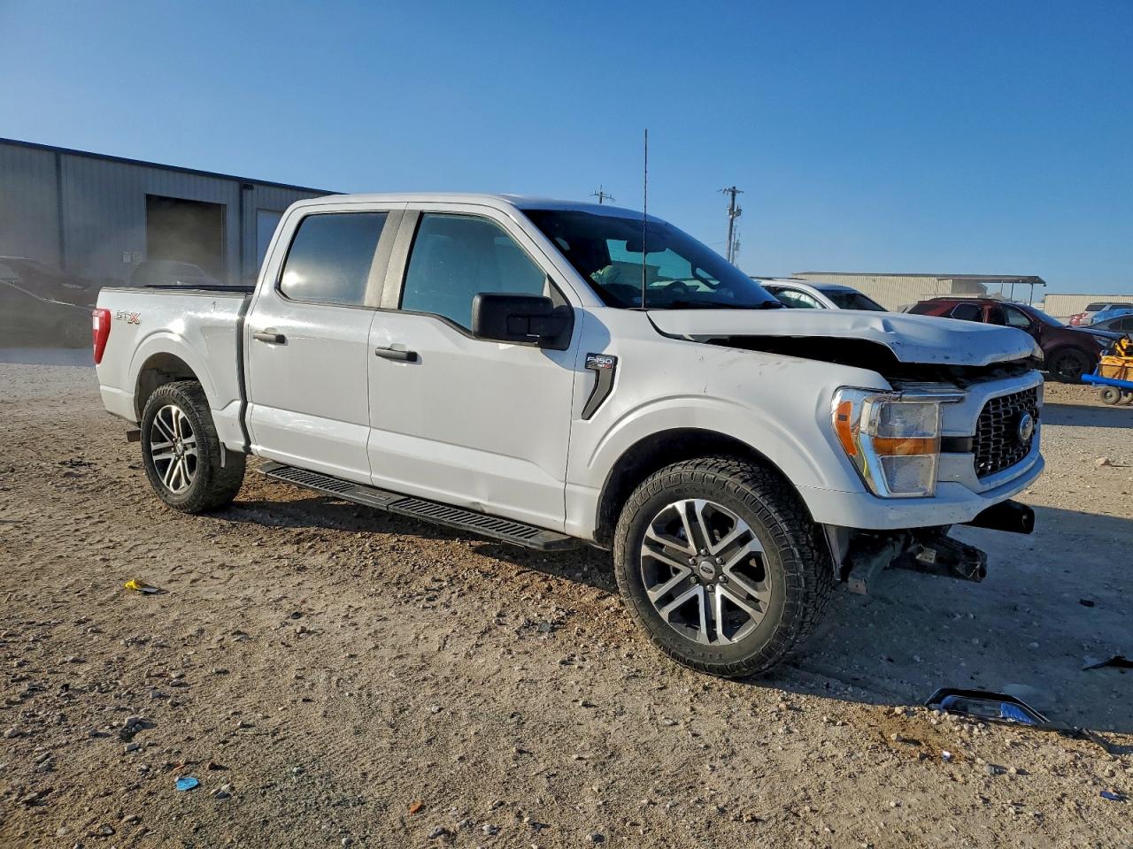 Ford F-150 Supercrew Image 13
