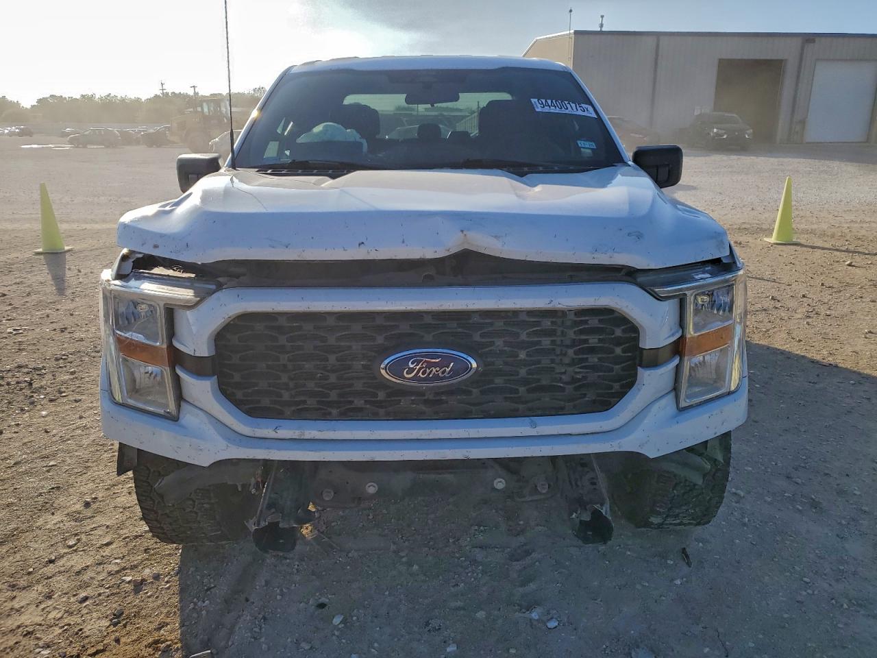 Ford F-150 Supercrew Image 2