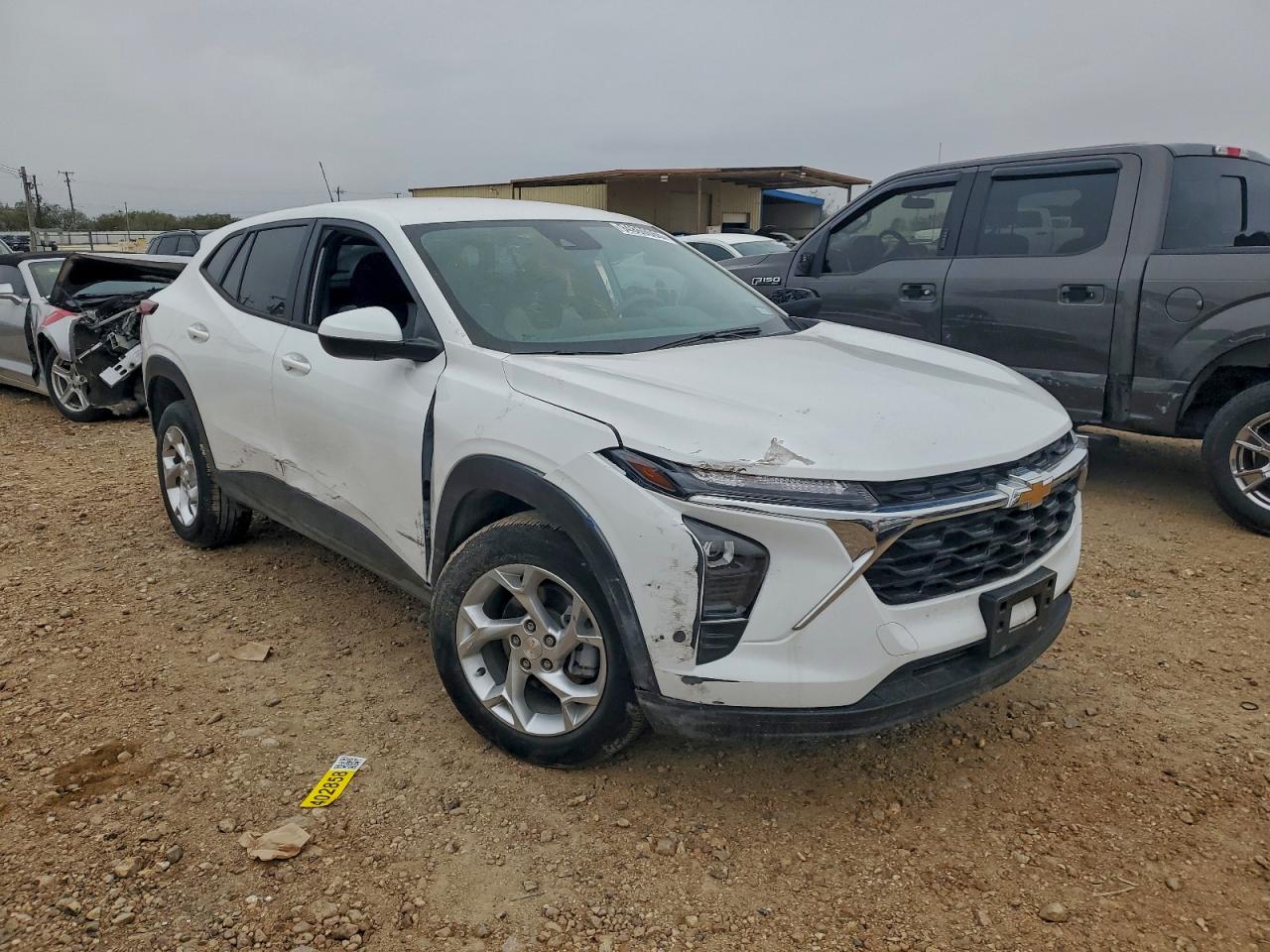 Chevrolet Trax Ls Image 5