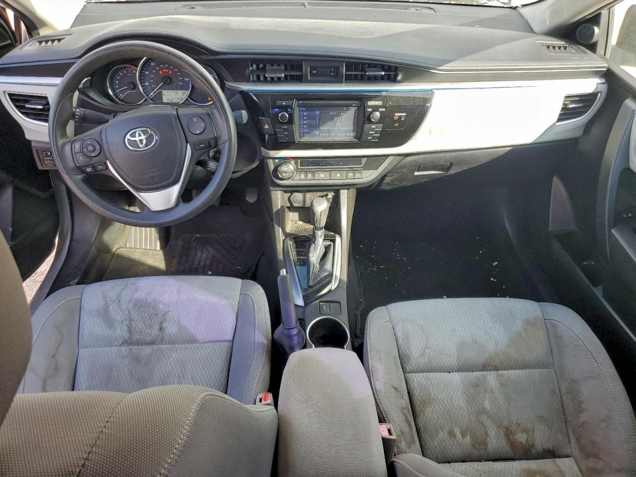 Toyota Corolla L Image 7