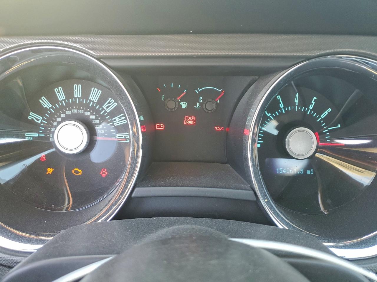 Ford Mustang Image 10