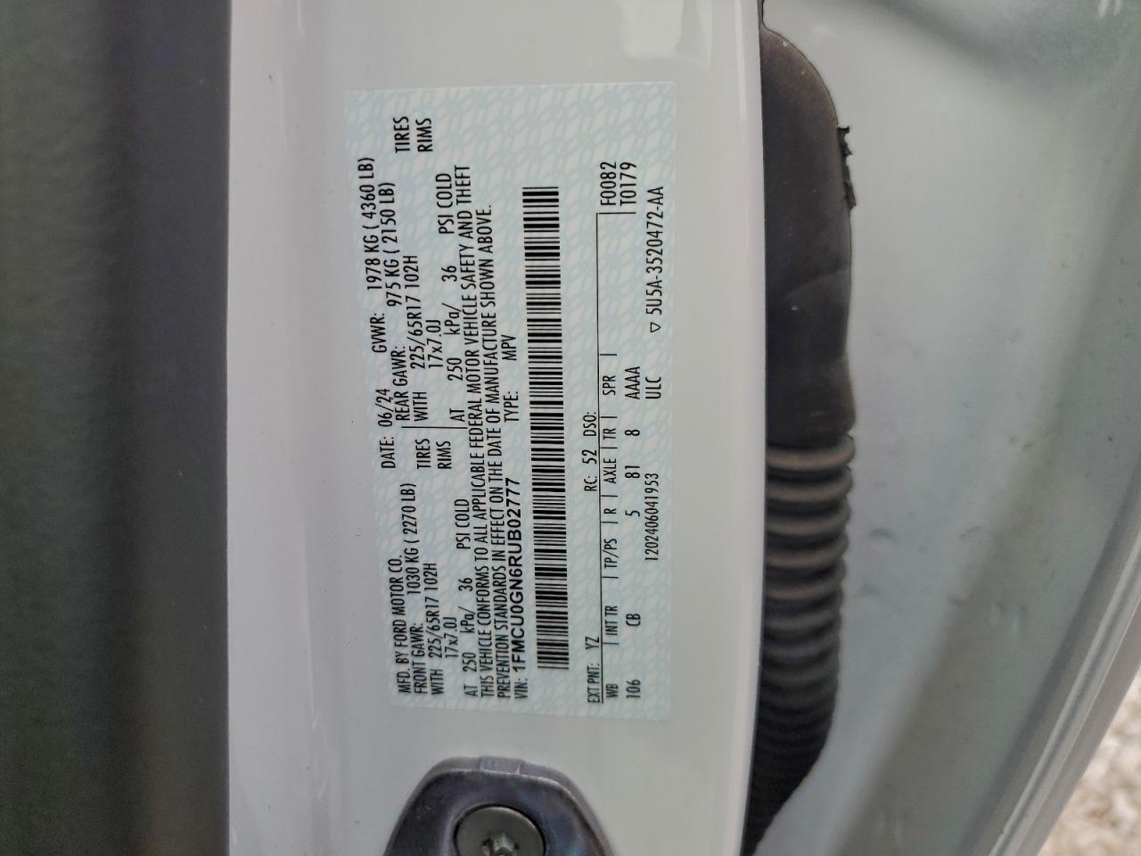 Ford Escape Active Image 8