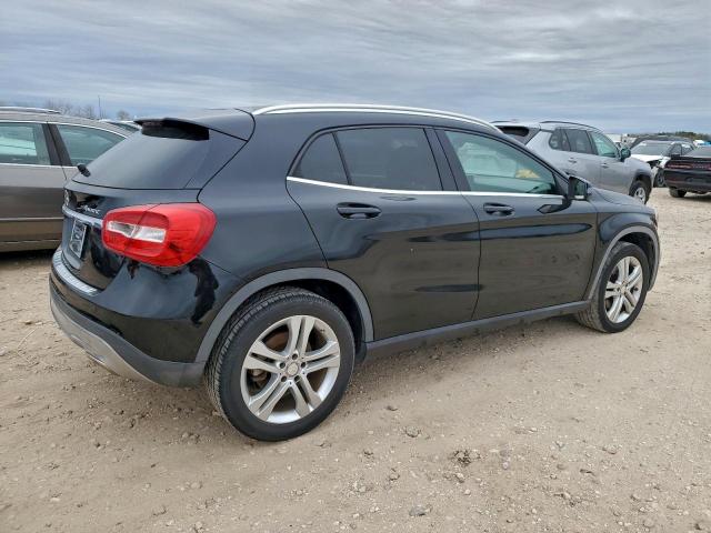 Mercedes-Benz GLA 250 4matic Image 3